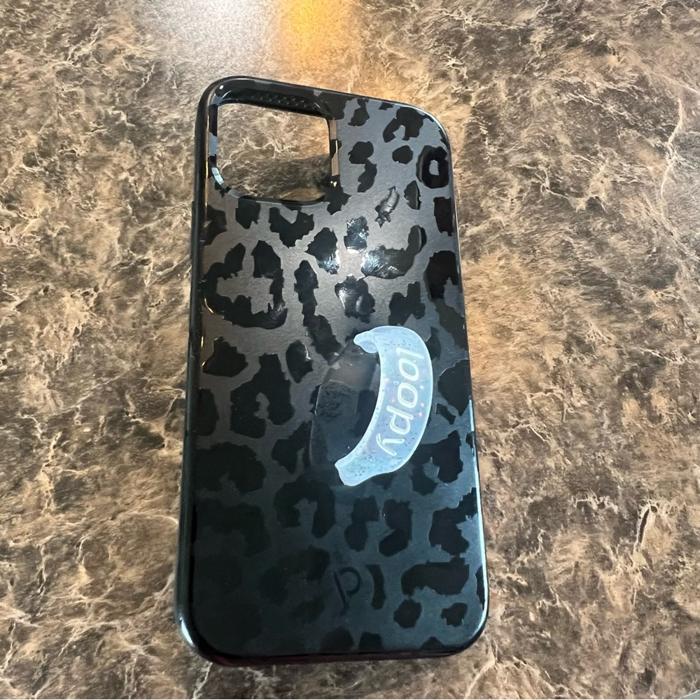 Loopy Black Cheetah iPhone 12 Case for left hand